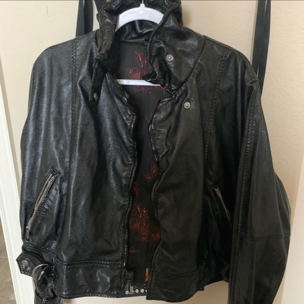 🐅 Free People Moto Jacket | Black vegan leather
